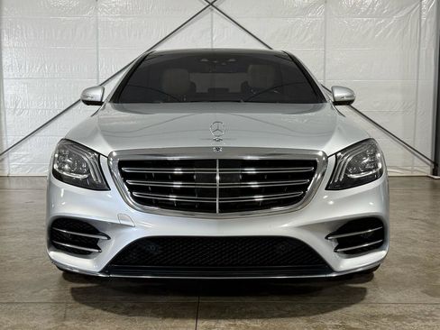 Used 2019 Mercedes-Benz S 560 Sedan image 5