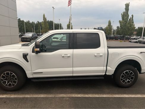 Used 2022 Ford F150 XLT w/ Equipment Group 302A High AWD/4WD image 1