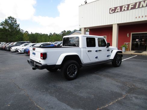 Used 2020 Jeep Gladiator Overland w/ Cold Weather Group image 5