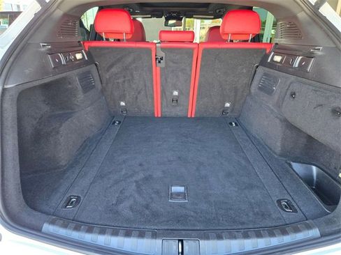 Used 2022 Alfa Romeo Stelvio Veloce image 21