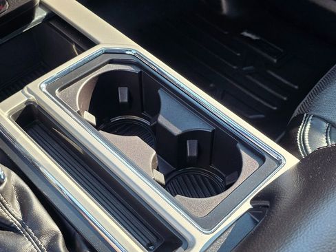 Used 2018 Ford F150 Lariat w/ Equipment Group 502A Luxury image 46