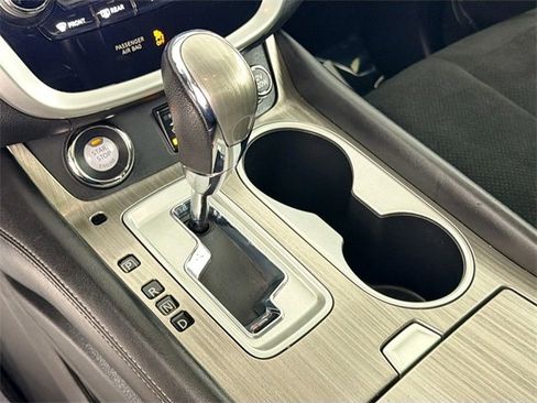 Used 2015 Nissan Murano SV image 16