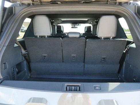 New 2027 Ford Expedition Platinum w/ Stealth Appearance Package AWD/4WD image 12