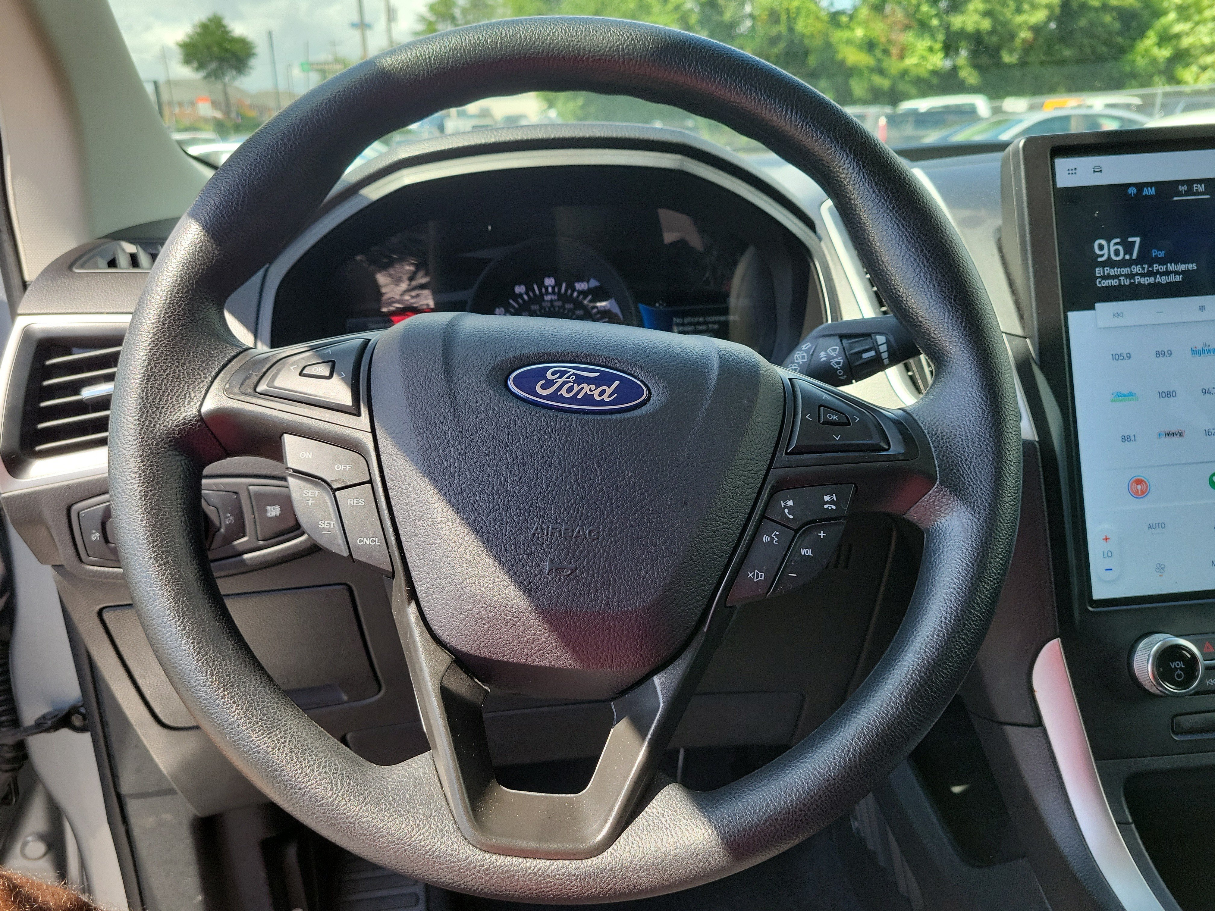 Used 2024 Ford Edge SE w/ Black Appearance Package AWD/4WD image 20