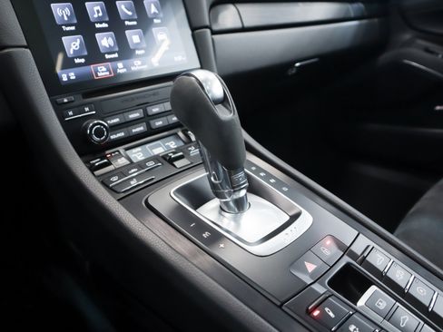 Certified 2018 Porsche 911 Carrera 4 GTS image 16