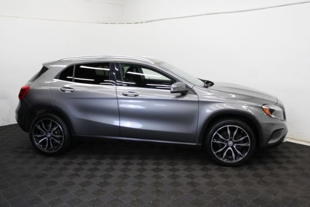 Used 2015 Mercedes-Benz GLA 250 4MATIC image 4