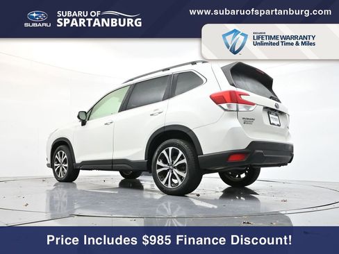 Used 2022 Subaru Forester Limited image 31