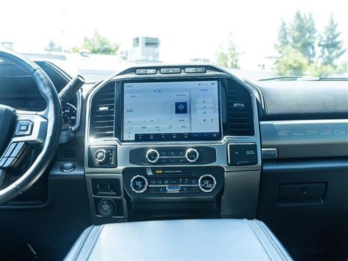 Used 2022 Ford F450 Platinum AWD/4WD image 31