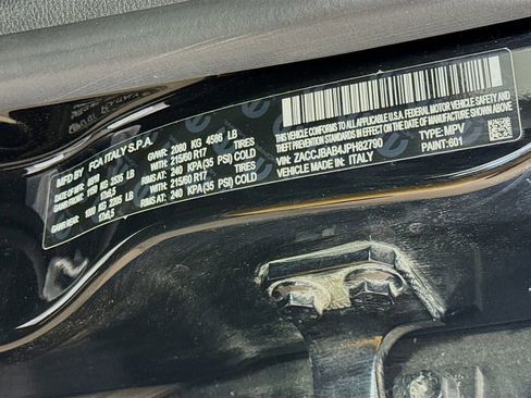 Used 2018 Jeep Renegade Sport w/ Power & Air Group image 32