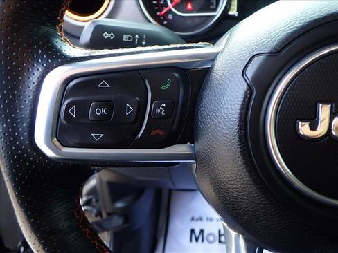 Used 2021 Jeep Gladiator Mojave w/ Cold Weather Group image 12