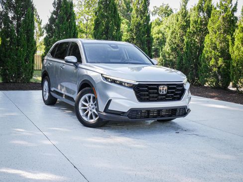 Used 2023 Honda CR-V EX-L image 2
