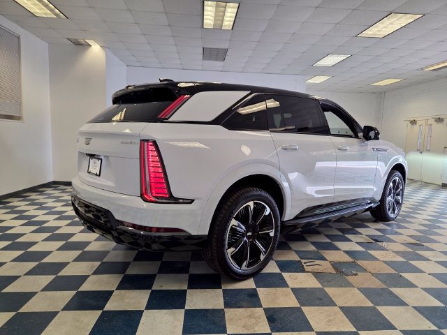 New 2026 Cadillac Escalade IQ Sport 2 w/ LPO, Floor Liner Package AWD/4WD image 7