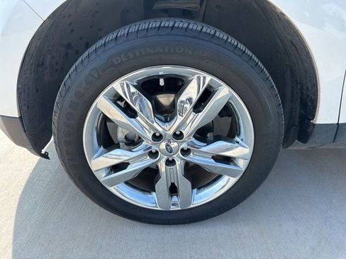 Used 2013 Ford Edge SEL image 2