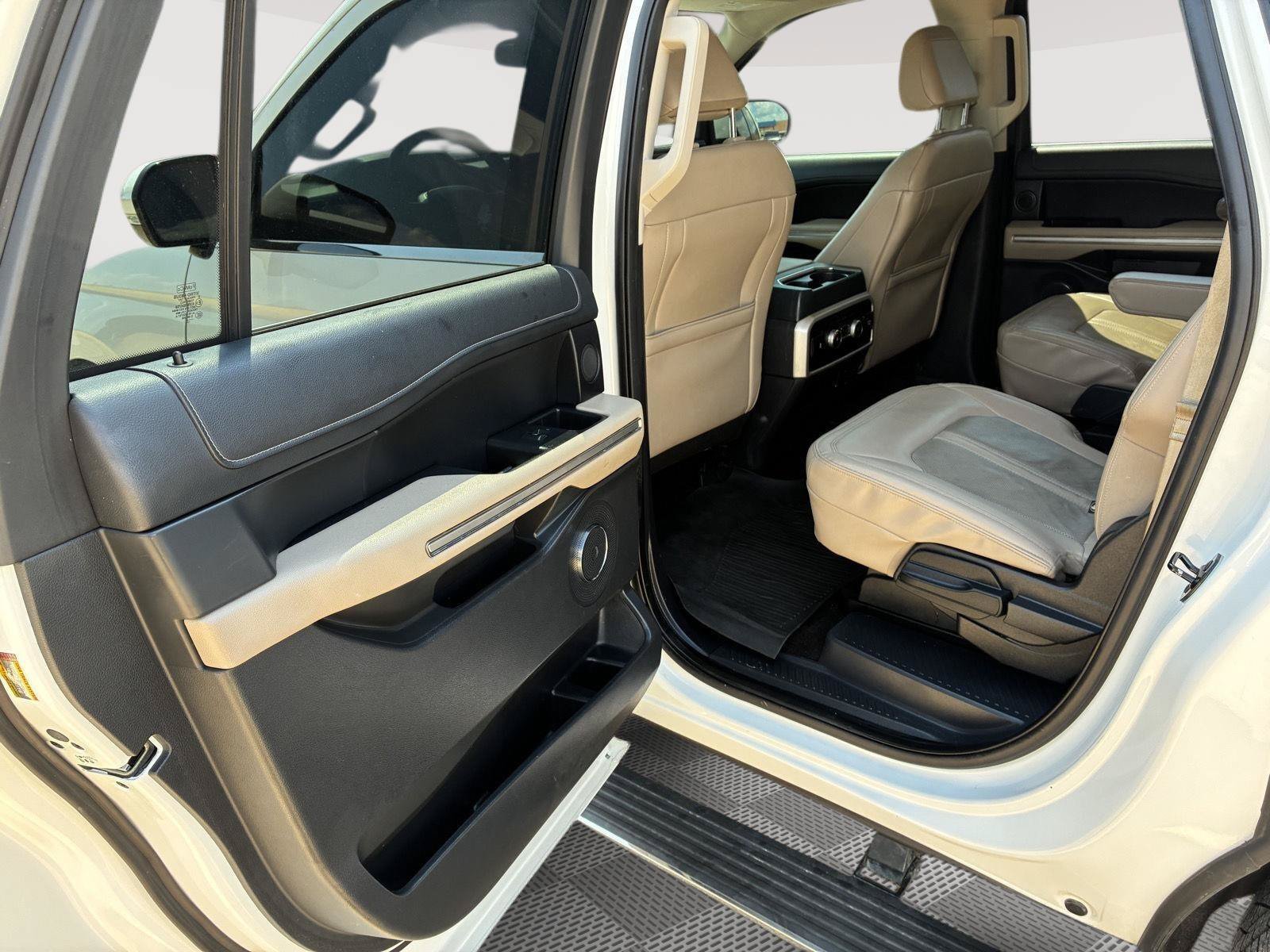 Used 2022 Ford Expedition Max Limited RWD image 21