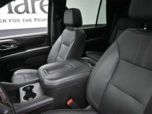 Used 2024 Chevrolet Tahoe RST w/ Luxury Package image 16