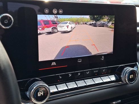 Used 2024 GMC Canyon Elevation w/ Elevation Premium Package AWD/4WD image 20