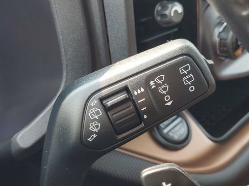 Certified 2023 Ford Bronco Sport Badlands w/ Premium Package AWD/4WD image 18