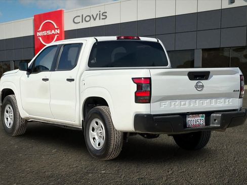 Used 2024 Nissan Frontier S w/ Technology Package AWD/4WD image 7