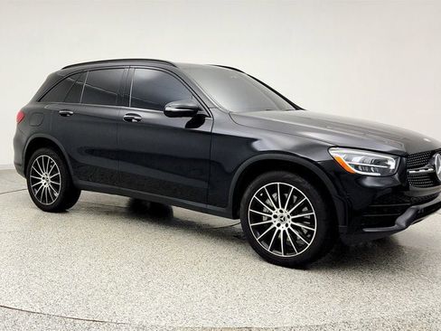 Used 2022 Mercedes-Benz GLC 300 image 3