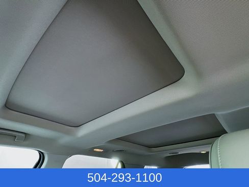 Used 2017 Ford Explorer Platinum image 22