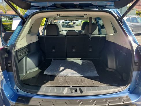 Used 2022 Subaru Forester Touring AWD/4WD image 35