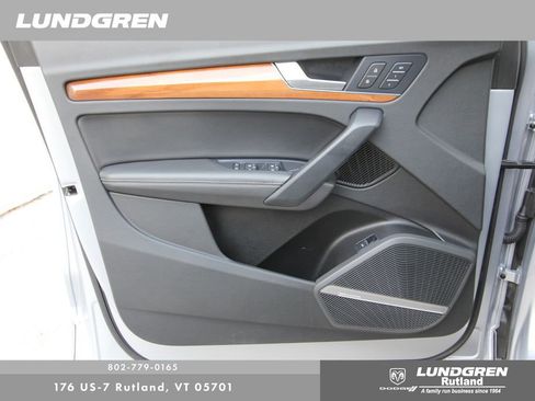 Used 2022 Audi Q5 2.0T Premium Plus image 11