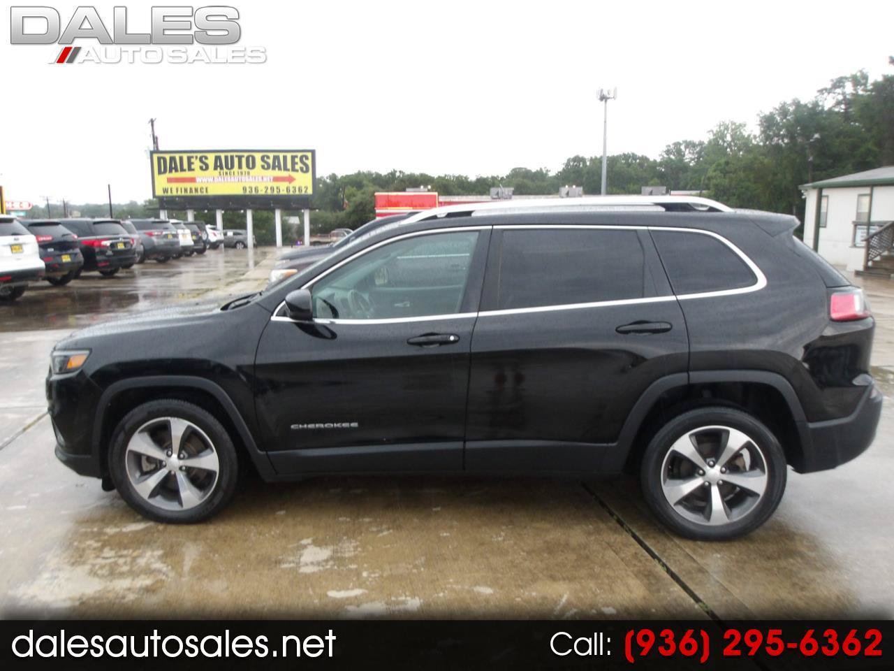 Used 2020 Jeep Cherokee Limited FWD image 1