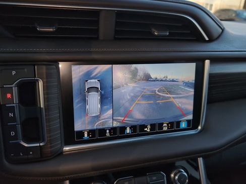 Used 2021 GMC Yukon Denali w/ Denali Ultimate Package image 31