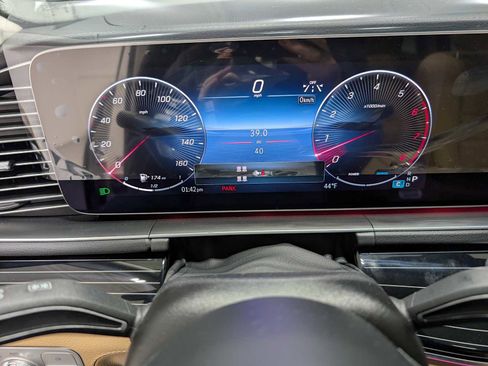 New 2026 Mercedes-Benz GLS 450 GLS 450 image 26