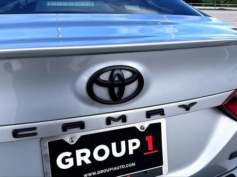 Used 2024 Toyota Camry SE FWD image 10