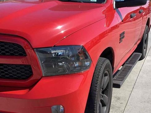 Used 2019 RAM 1500 Express w/ Express Value Package AWD/4WD image 1