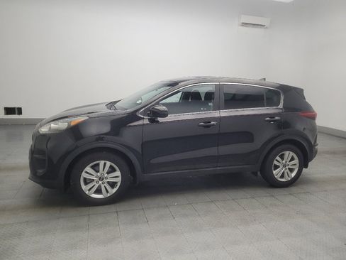 Used 2017 Kia Sportage LX FWD image 2