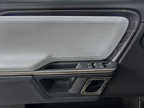 Used 2023 Rivian R1S Adventure AWD/4WD image 11