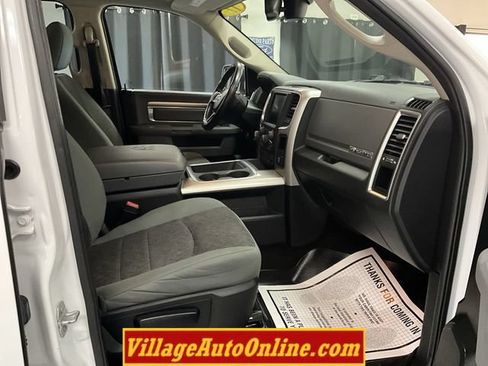 Used 2017 RAM 1500 Big Horn AWD/4WD image 35