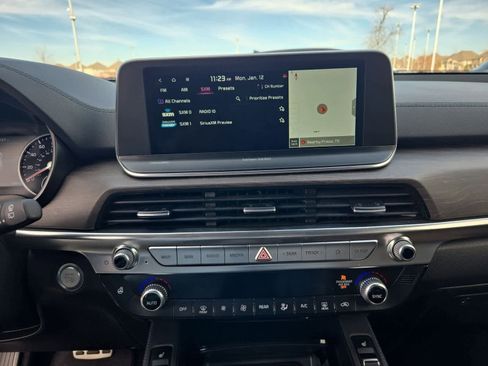 Certified 2022 Kia Telluride SX w/ SX Prestige Package image 28