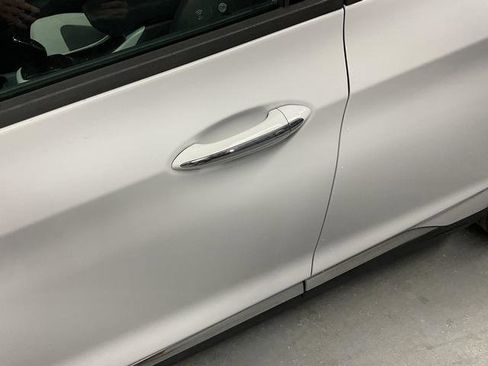 Used 2020 Chevrolet Bolt Premier w/ Infotainment Package image 7