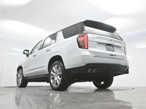 Used 2022 Chevrolet Tahoe High Country w/ Premium Package 2 AWD/4WD image 71