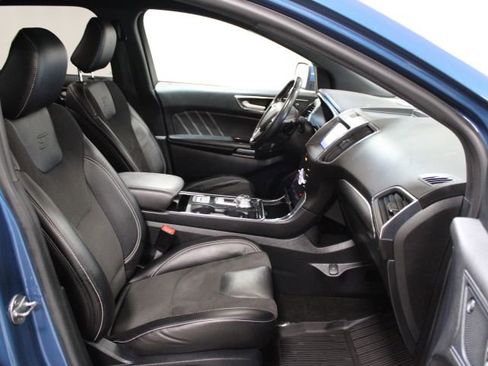 Used 2020 Ford Edge ST w/ Cold Weather Package image 36