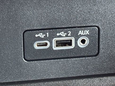 Used 2022 Nissan Sentra SV w/ All-Weather Package FWD image 7