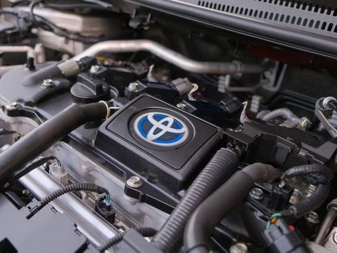 Used 2023 Toyota Corolla LE image 45