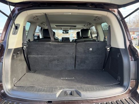Used 2021 Nissan Armada SL w/ Captain's Chairs Package image 22