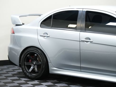 Used 2015 Mitsubishi Lancer Evolution GSR image 14