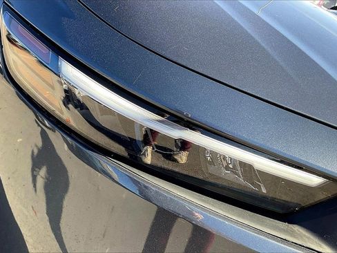 Used 2024 Honda Accord EX image 7