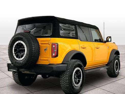 Used 2021 Ford Bronco Outer Banks w/ Sasquatch Package AWD/4WD image 11