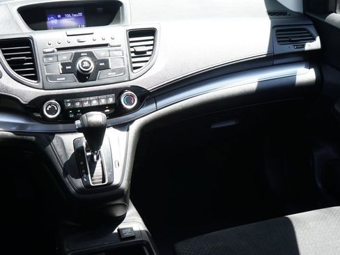 Used 2015 Honda CR-V LX image 23