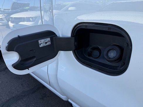 Used 2023 Chevrolet Silverado 1500 W/T image 27