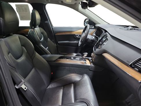 Used 2018 Volvo XC90 T6 Inscription w/ Convenience Package image 30
