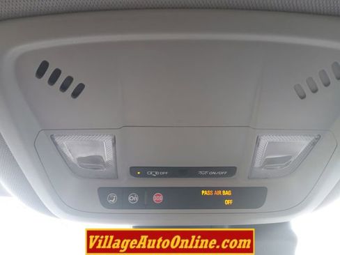 Used 2017 Chevrolet Malibu LT w/ Leather Package image 41