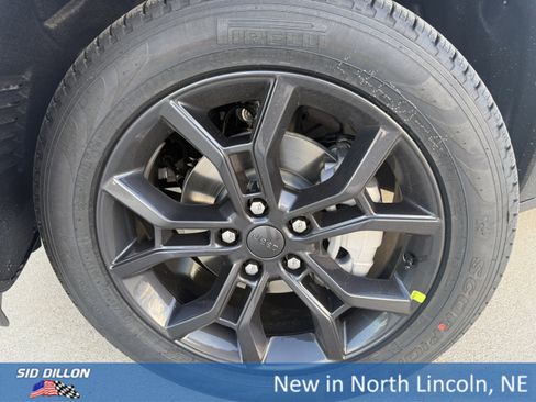 New 2025 Jeep Grand Cherokee Limited image 7