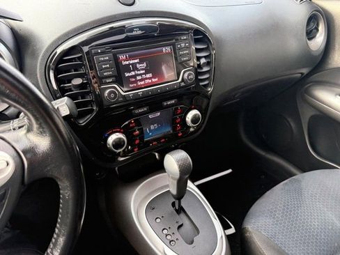 Used 2017 Nissan Juke SV image 25